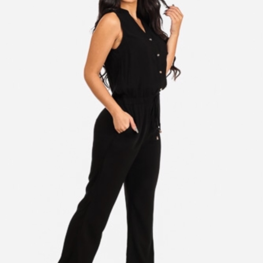 NWT Black Sleeveless Jumpsuit